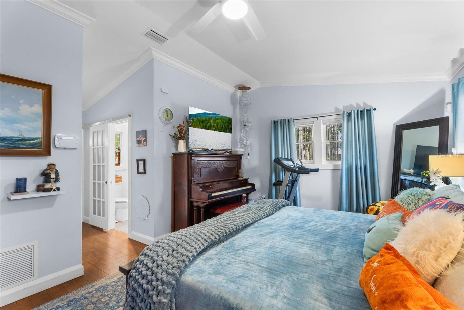 HUDSON BAYOU - Residential