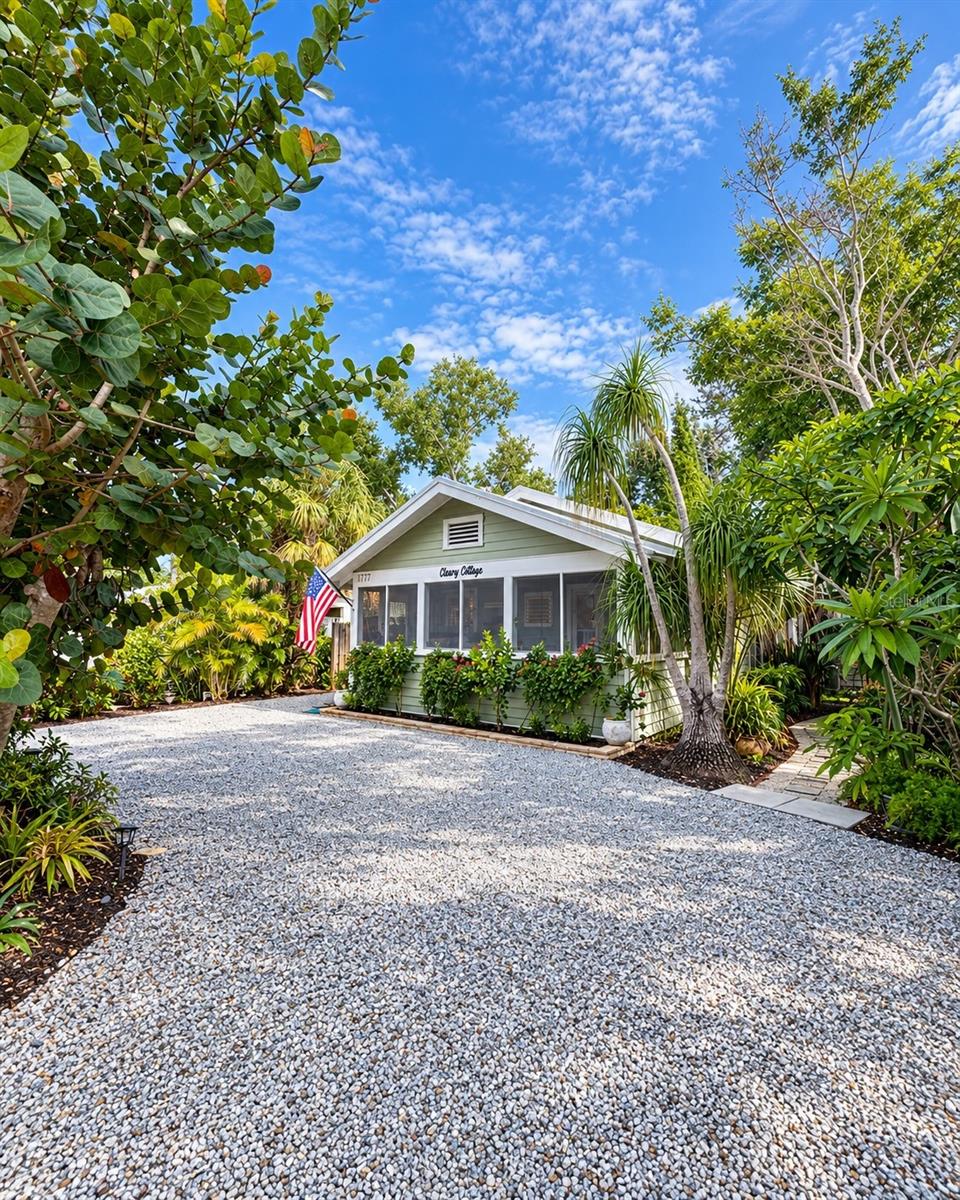 HUDSON BAYOU - Residential