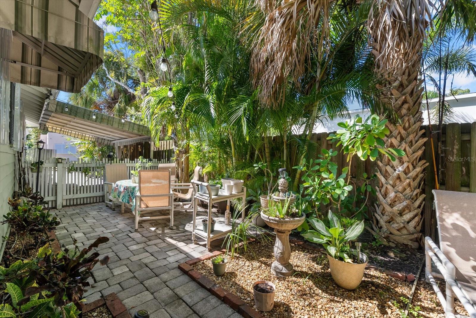 HUDSON BAYOU - Residential
