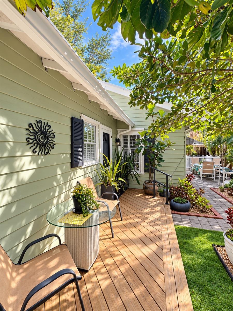 HUDSON BAYOU - Residential