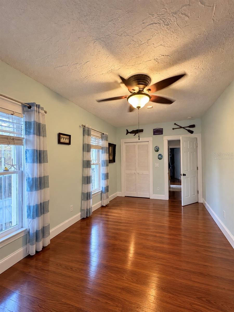 HUDSON BAYOU - Residential