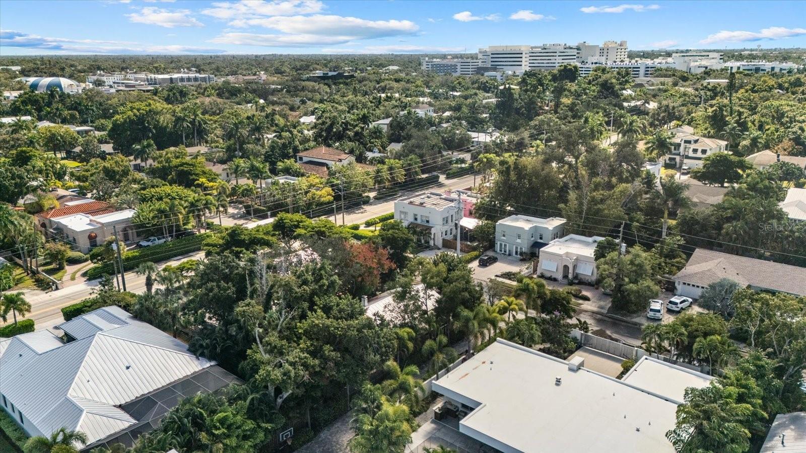 HUDSON BAYOU - Residential