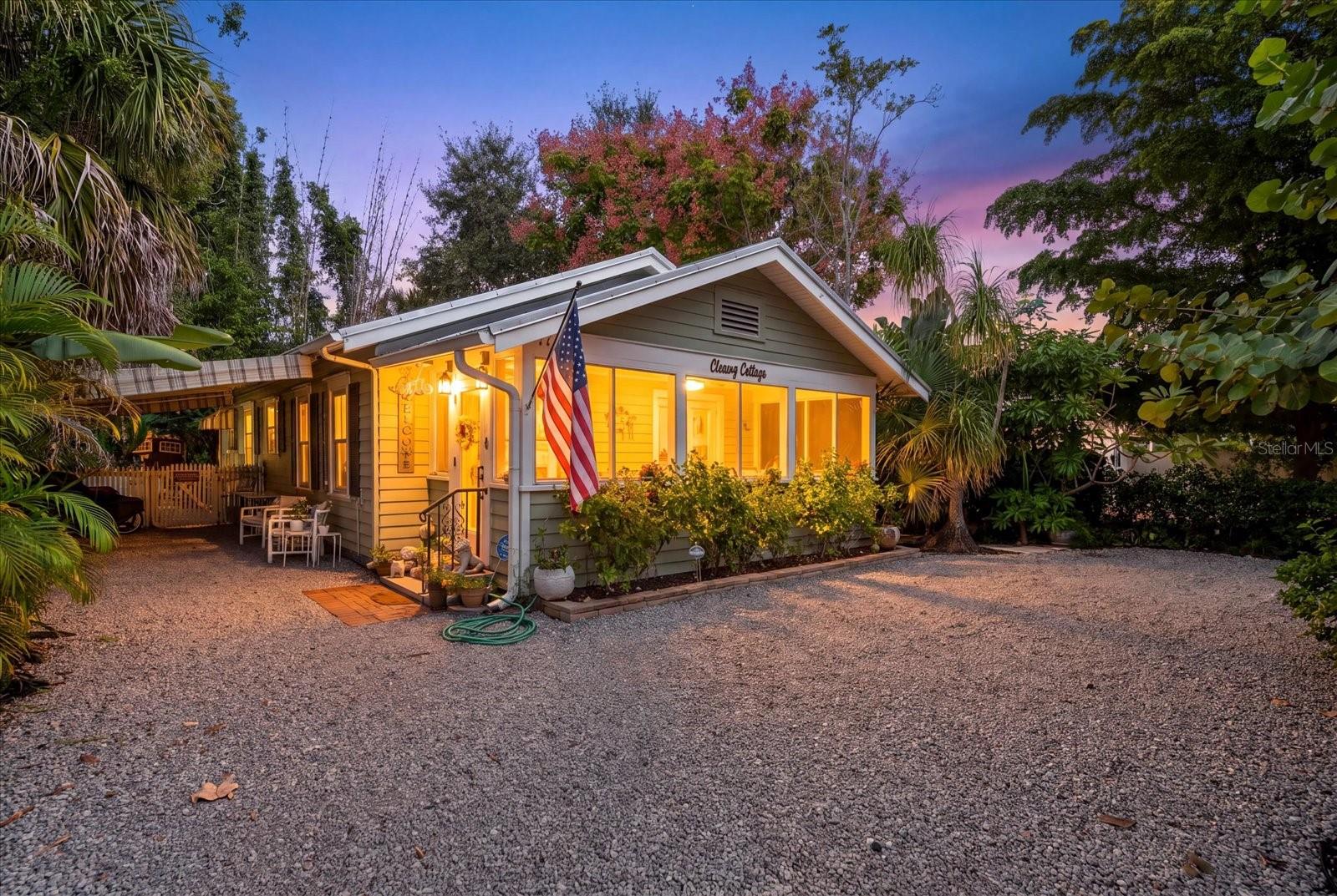 HUDSON BAYOU - Residential