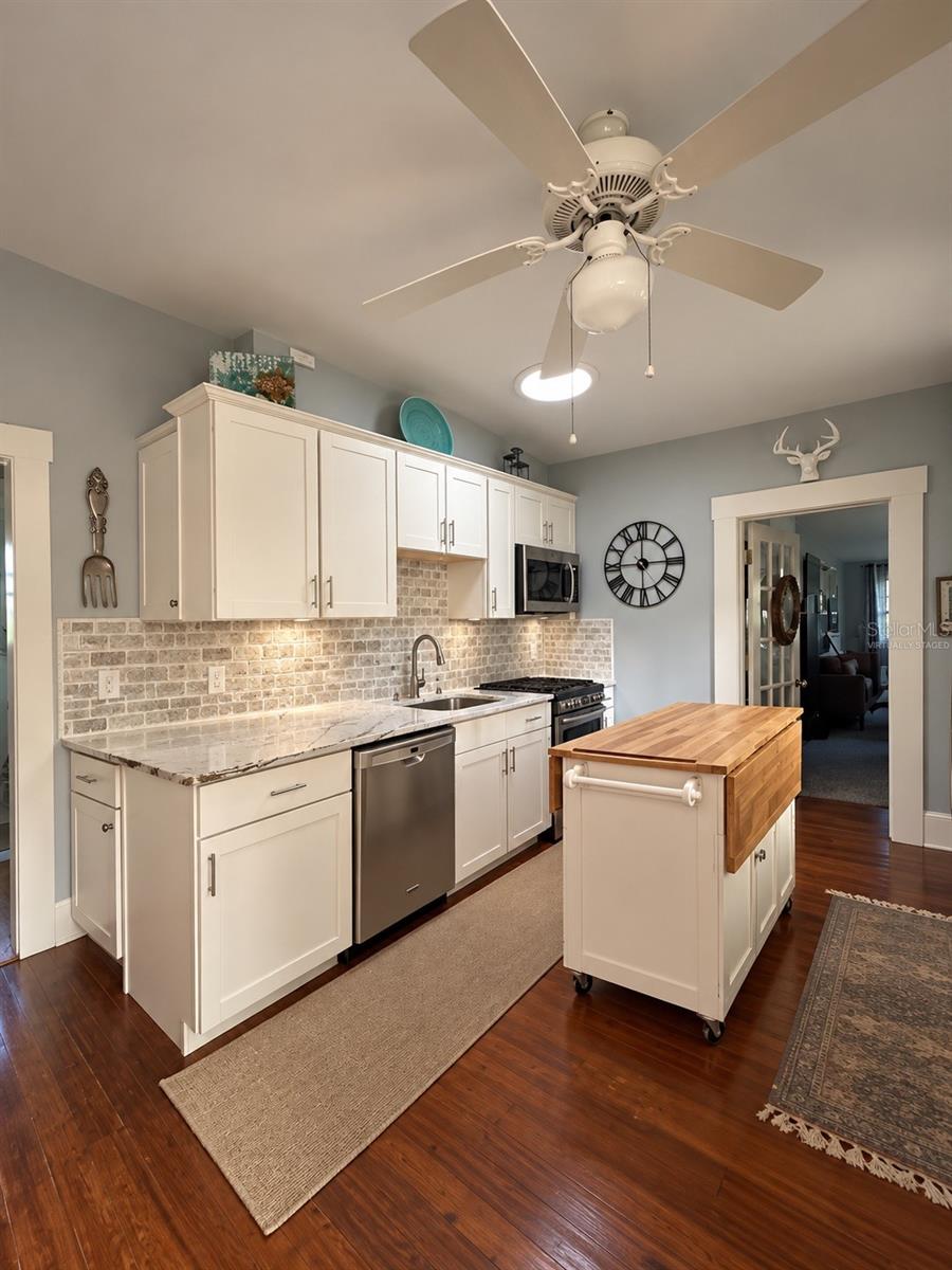 HUDSON BAYOU - Residential