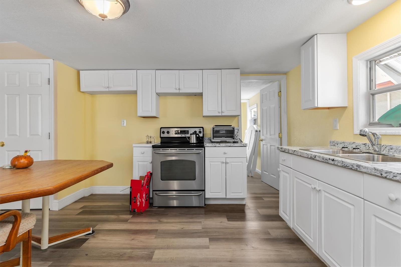 LAZY LAGOON MOB HME PARK COOP - Residential