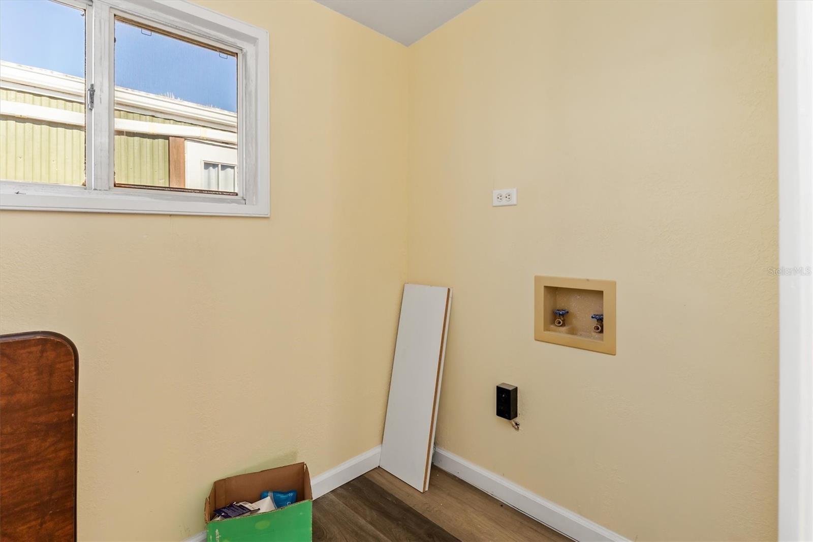 LAZY LAGOON MOB HME PARK COOP - Residential