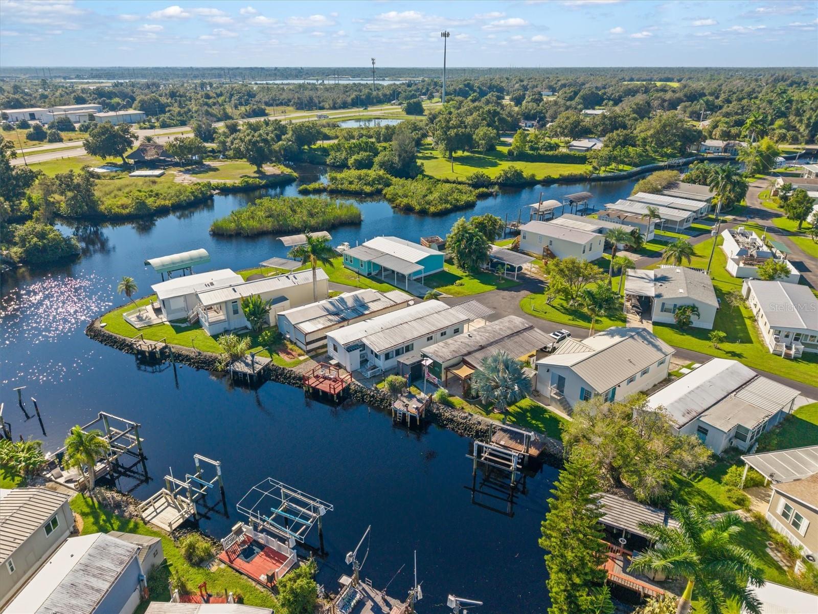 LAZY LAGOON MOB HME PARK COOP - Residential