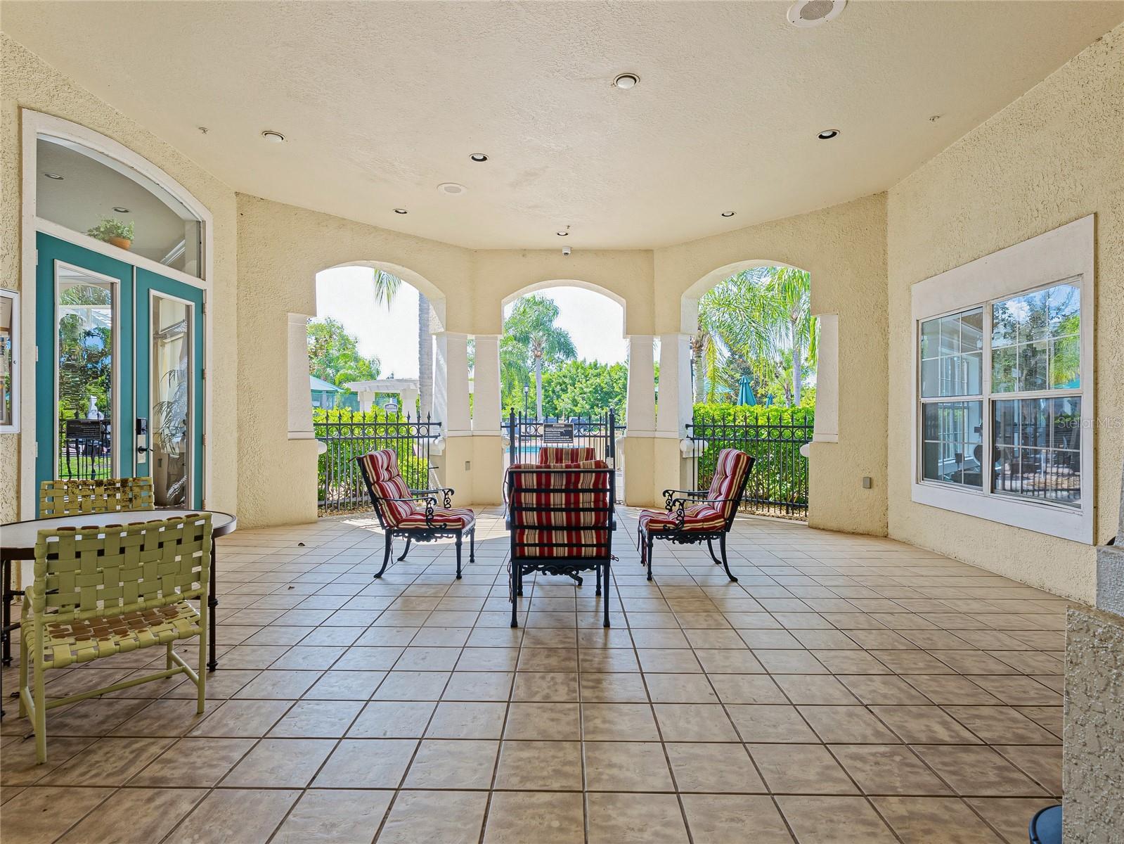 SERENADE ON PALMER RANCH - Residential