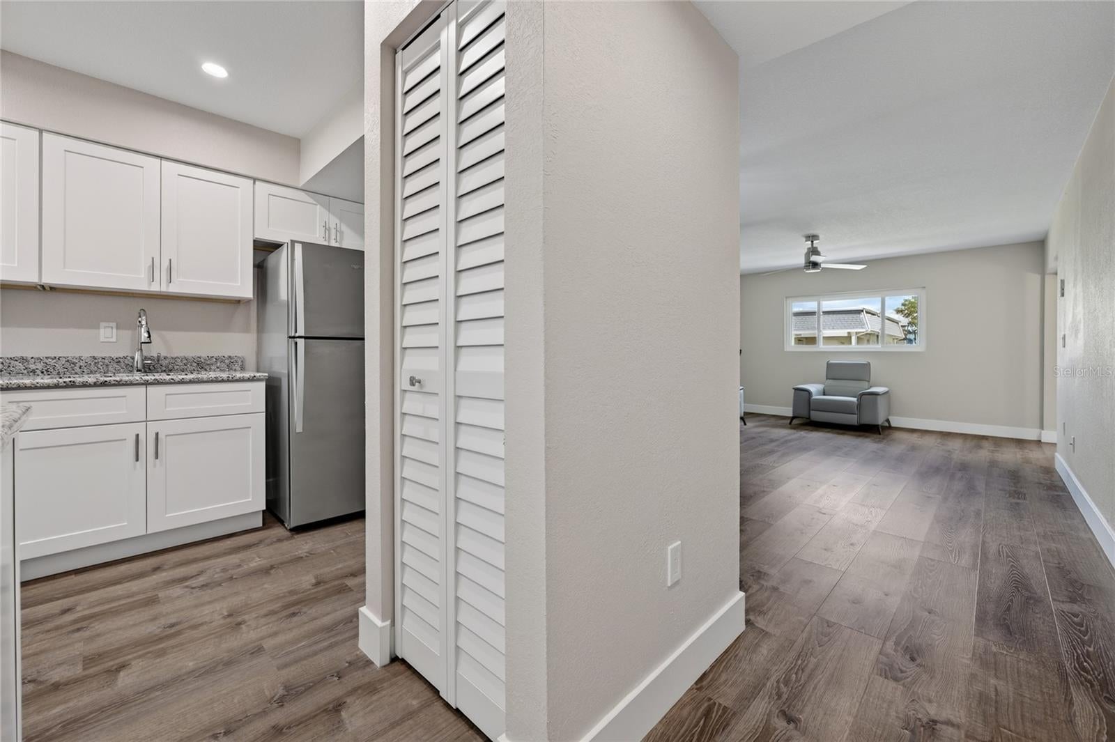 EDGEWATER VILLAGE - Residential