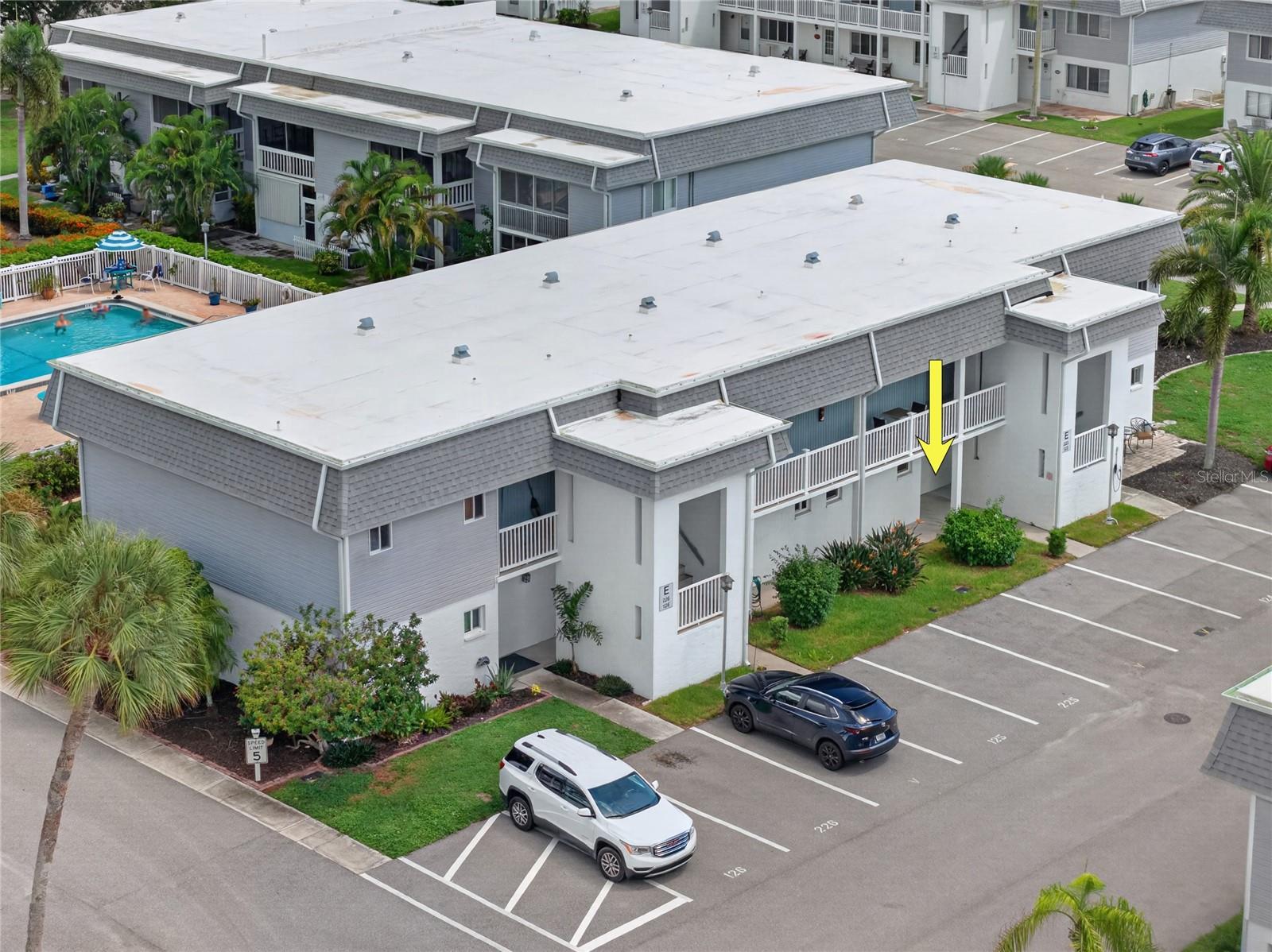 EDGEWATER VILLAGE - Residential