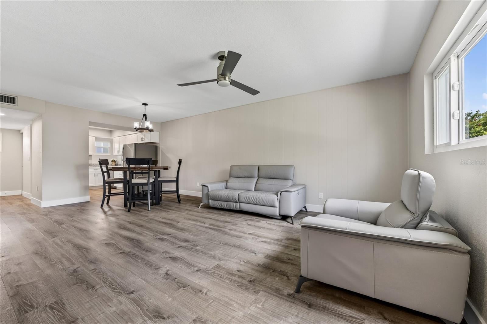 EDGEWATER VILLAGE - Residential
