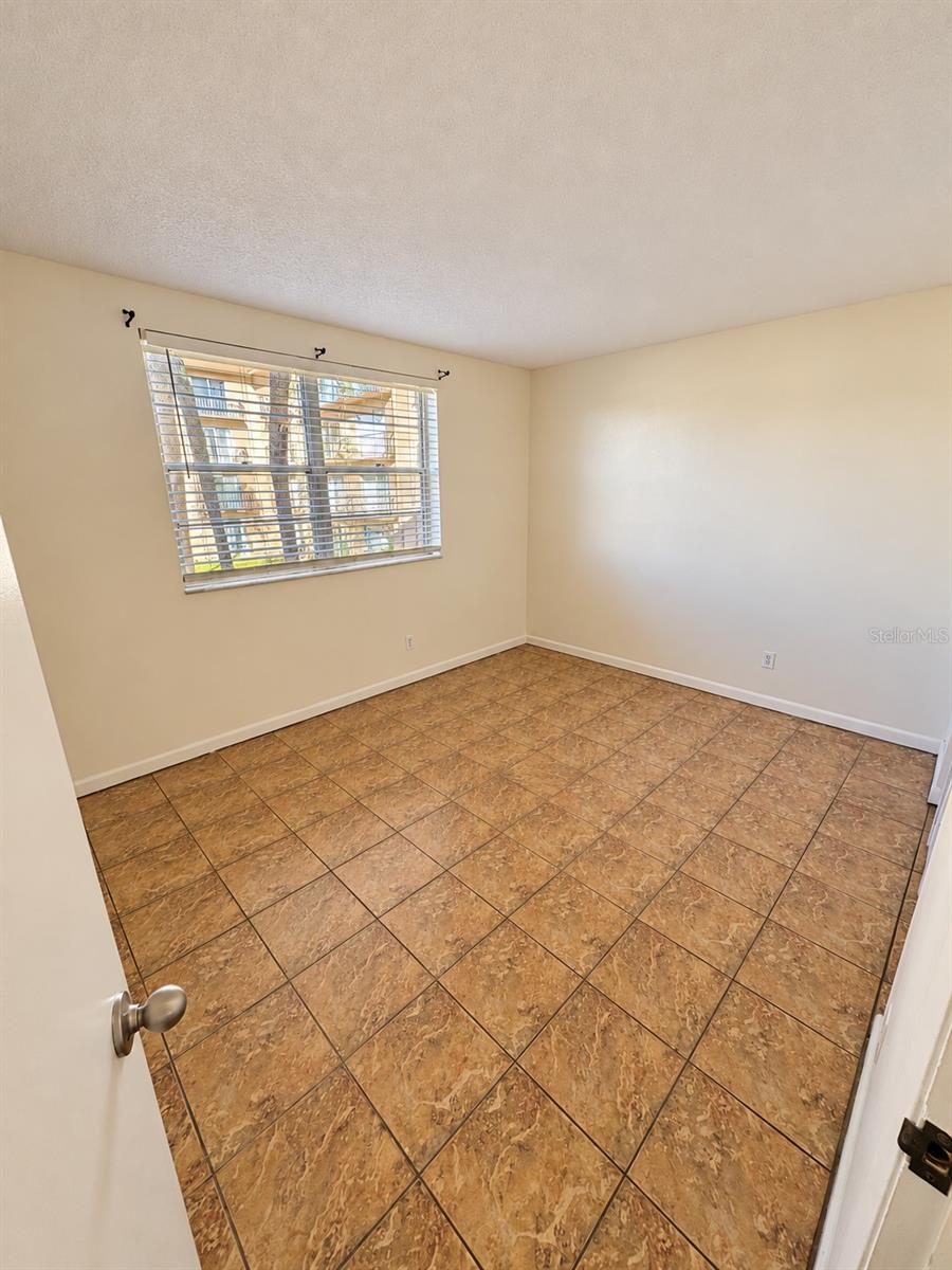 THE TAMPA RACQUET CLUB A CONDO - Residential