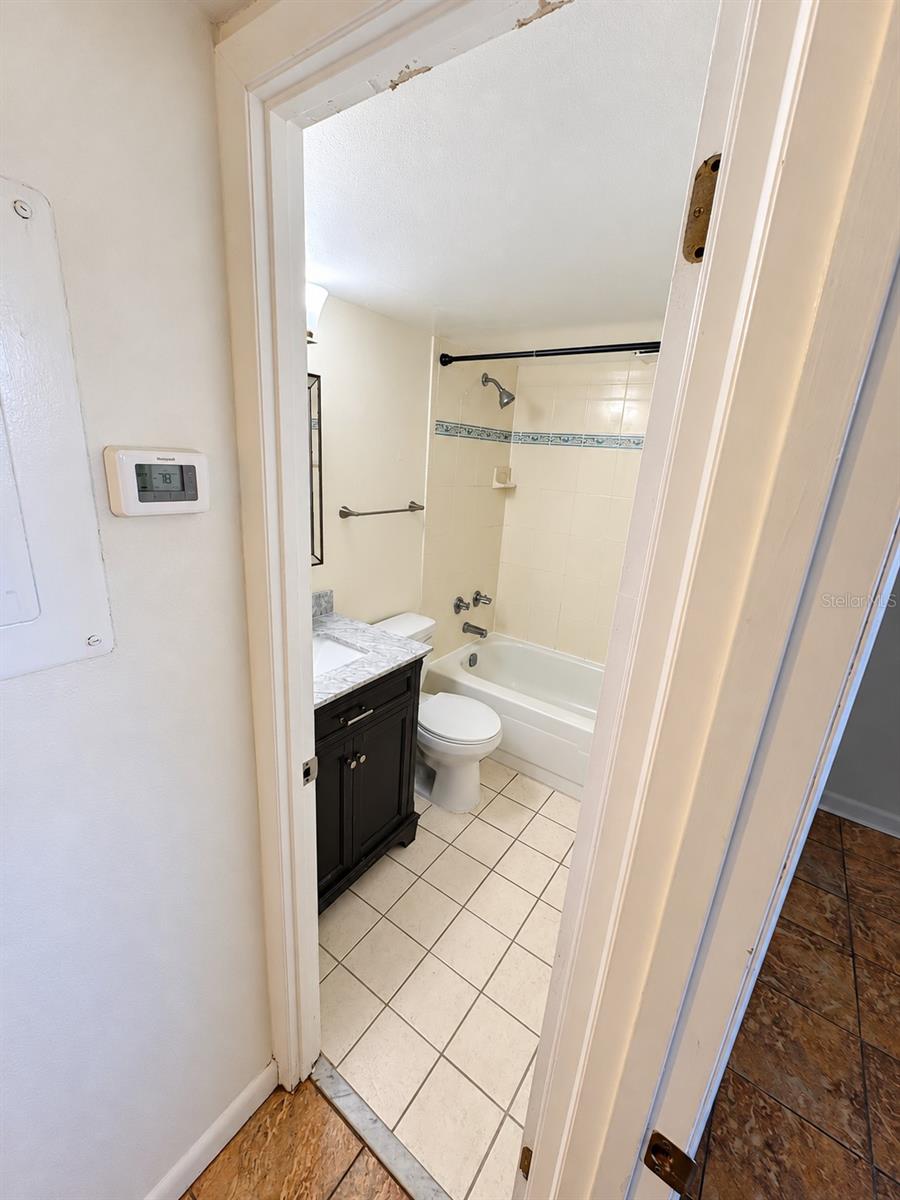 THE TAMPA RACQUET CLUB A CONDO - Residential