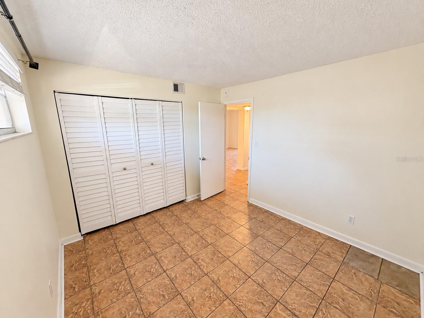 THE TAMPA RACQUET CLUB A CONDO - Residential