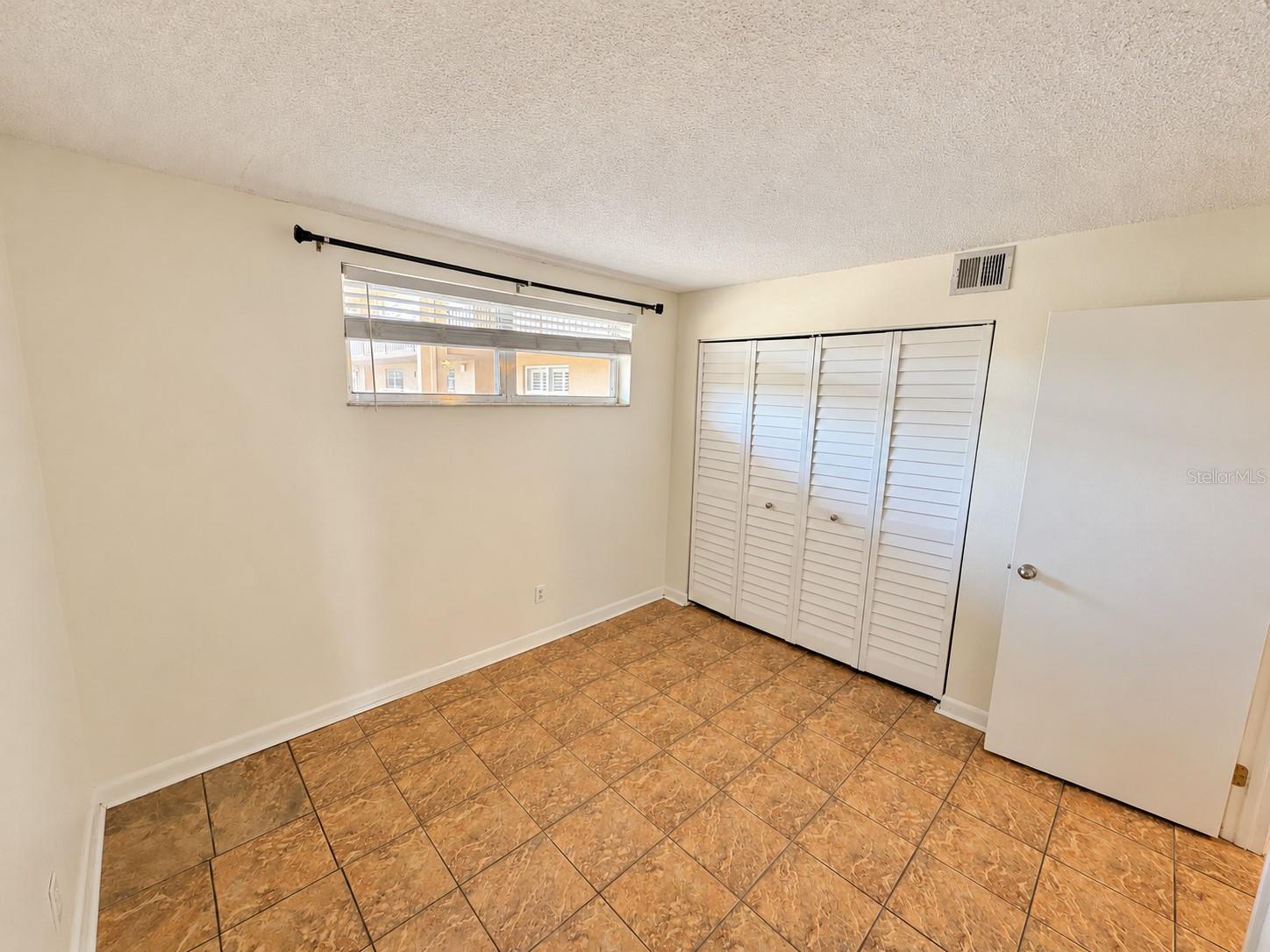THE TAMPA RACQUET CLUB A CONDO - Residential