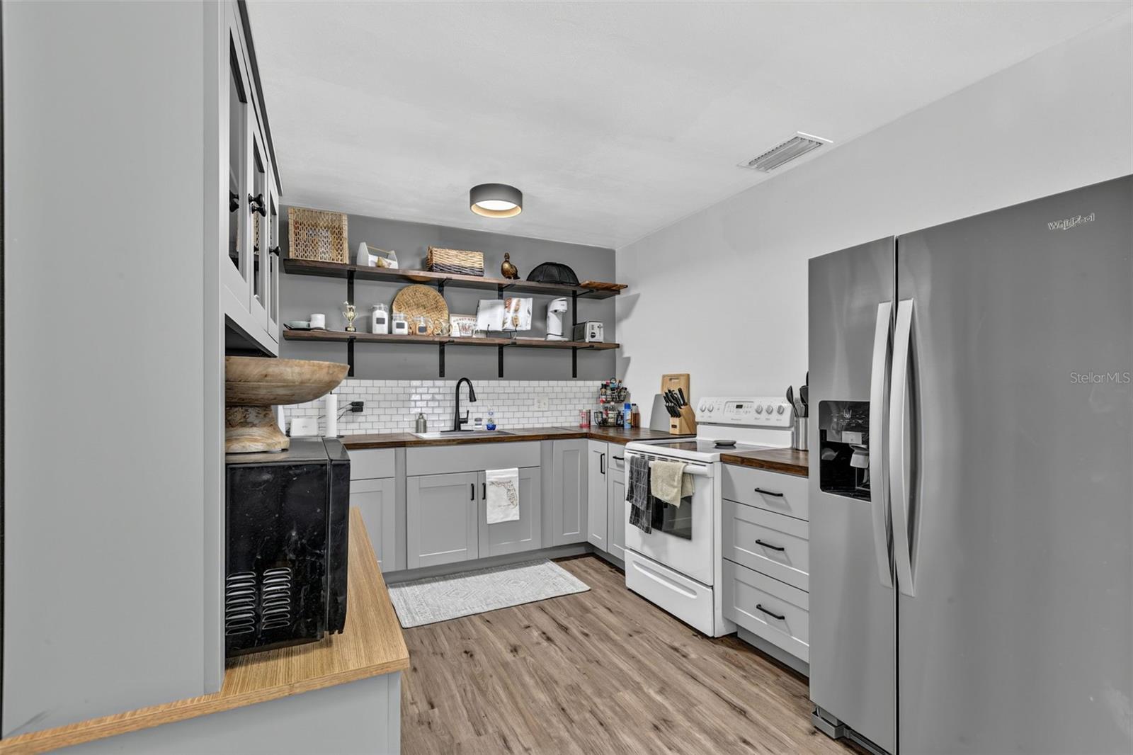 J B EPPERSON ADD - Residential