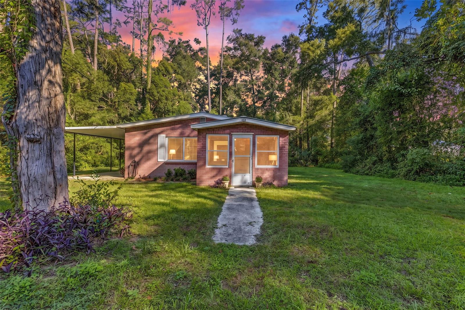 Virtually Staged. Looking for your first home, ready to downsize, or wanting a second place to enjoy Florida? This remodeled 3-bedroom, 1-bath home in the town of Williston is worth a look! Offered at $179,000, it has 962 square feet of living space, plumbing redone throughout the entire home, and a metal roof installed in 2018. Located in Flood Zone X, with local shops, restaurants, and everyday necessities close by, this home offers the convenience of living in town with the farms, horse country, and equestrian community of the Williston area around you. Spend a day exploring Cedar Lakes Woods & Gardens, snorkeling at Devil’s Den, or diving at Blue Grotto. Blue Springs Park in nearby Bronson offers another spot for seasonal outdoor fun. Whether you’re putting down roots or looking for a Florida getaway, come see what this home and the Williston area have!

Some photos are Virtually Staged