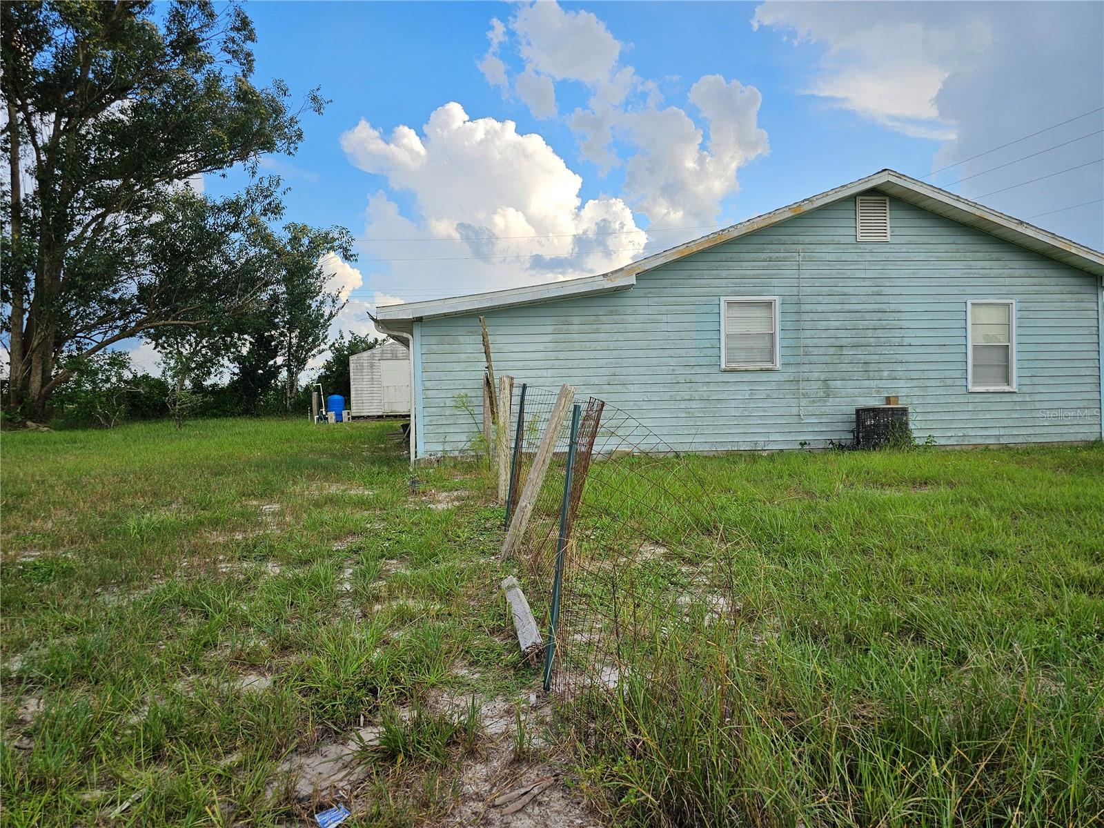 RURAL TRACTS - Residential