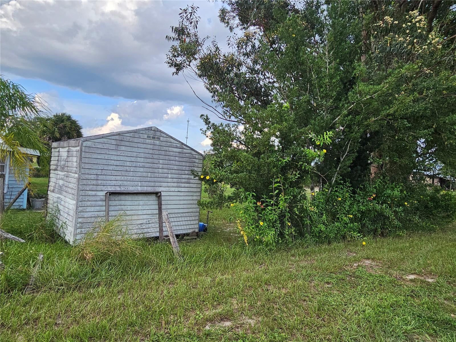 RURAL TRACTS - Residential