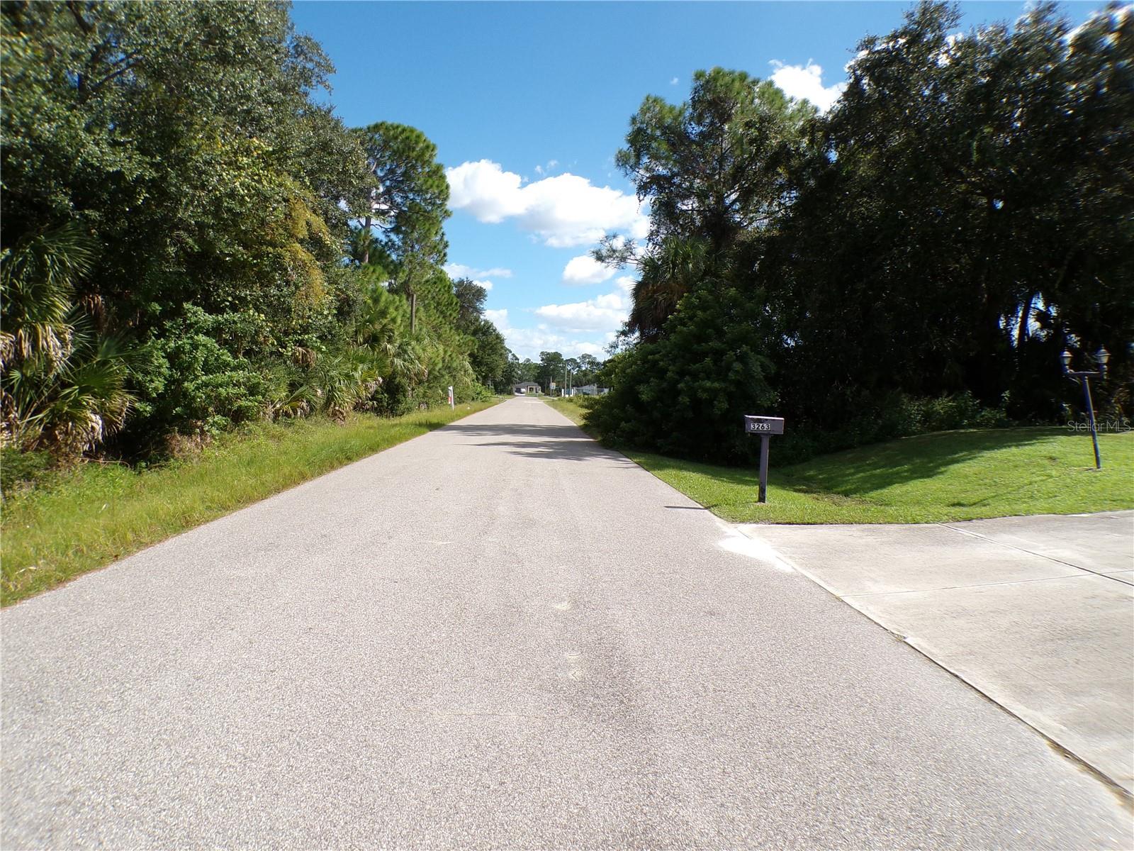 PORT CHARLOTTE SUB 05 - Land