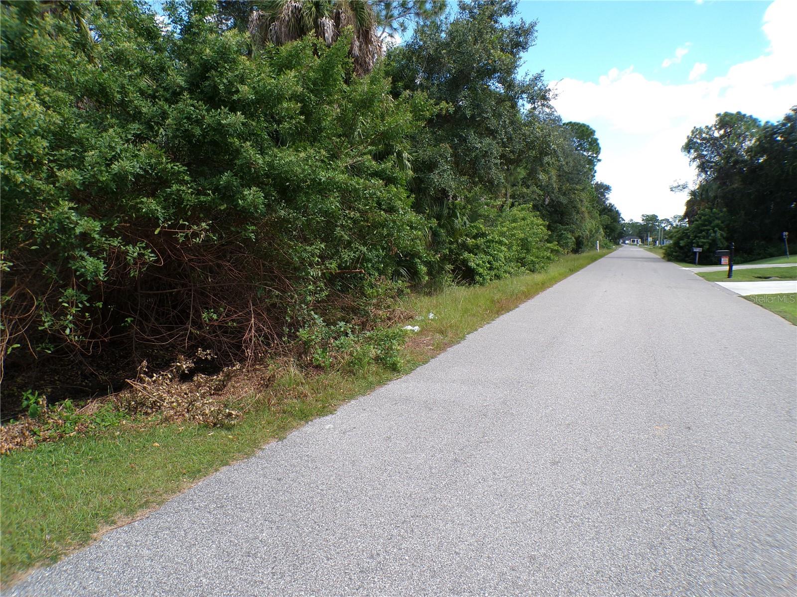 PORT CHARLOTTE SUB 05 - Land