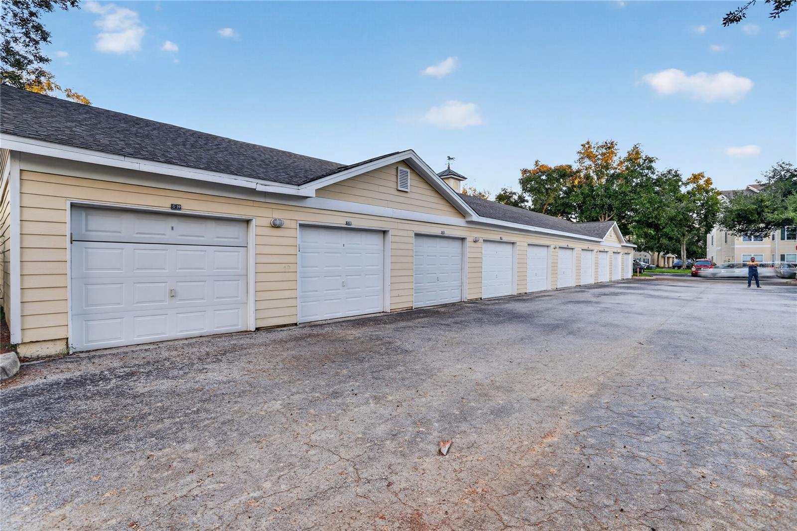 EQUESTRIAN PARC AT HIGHWOODS P - Residential