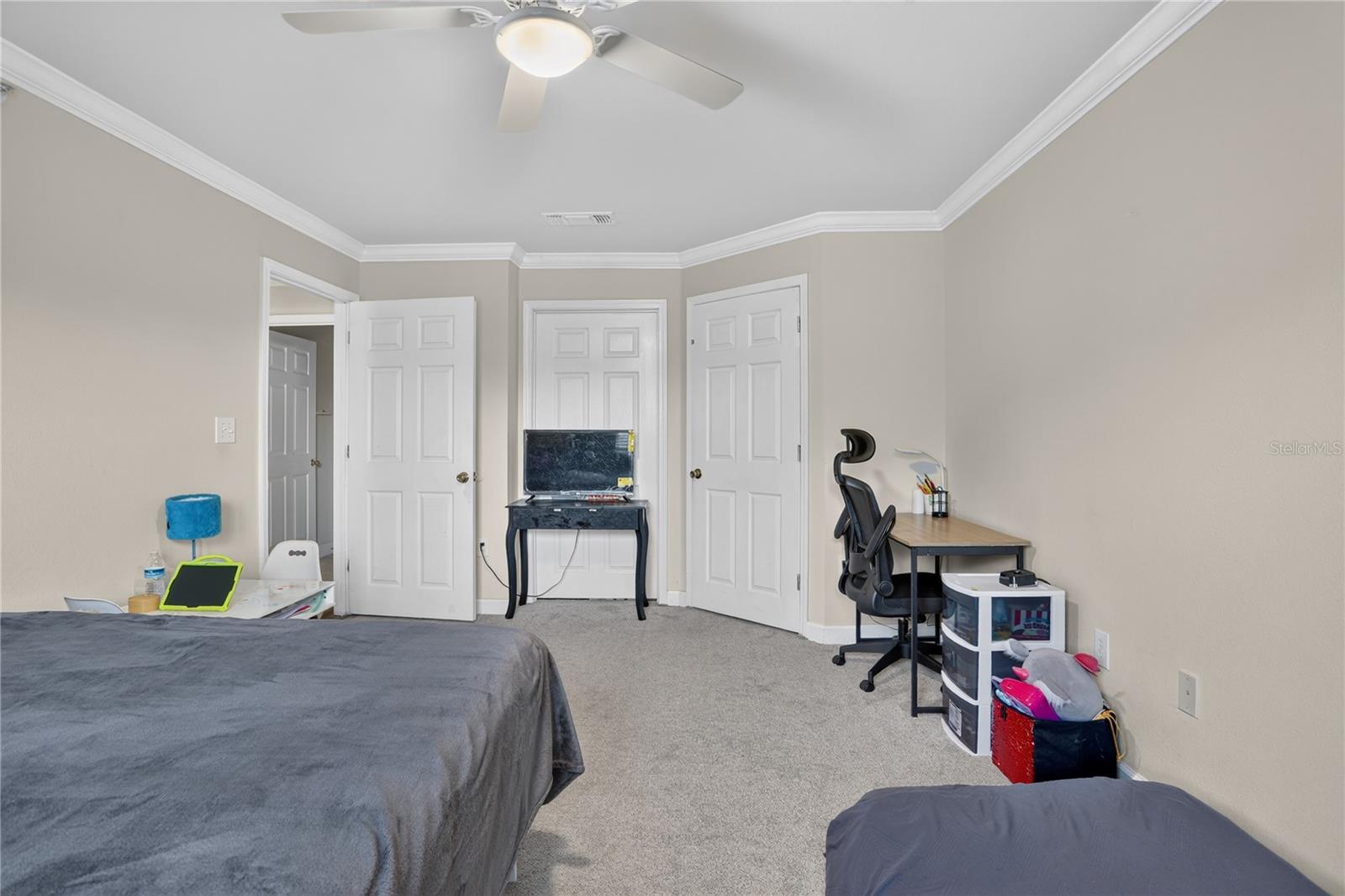 EQUESTRIAN PARC AT HIGHWOODS P - Residential