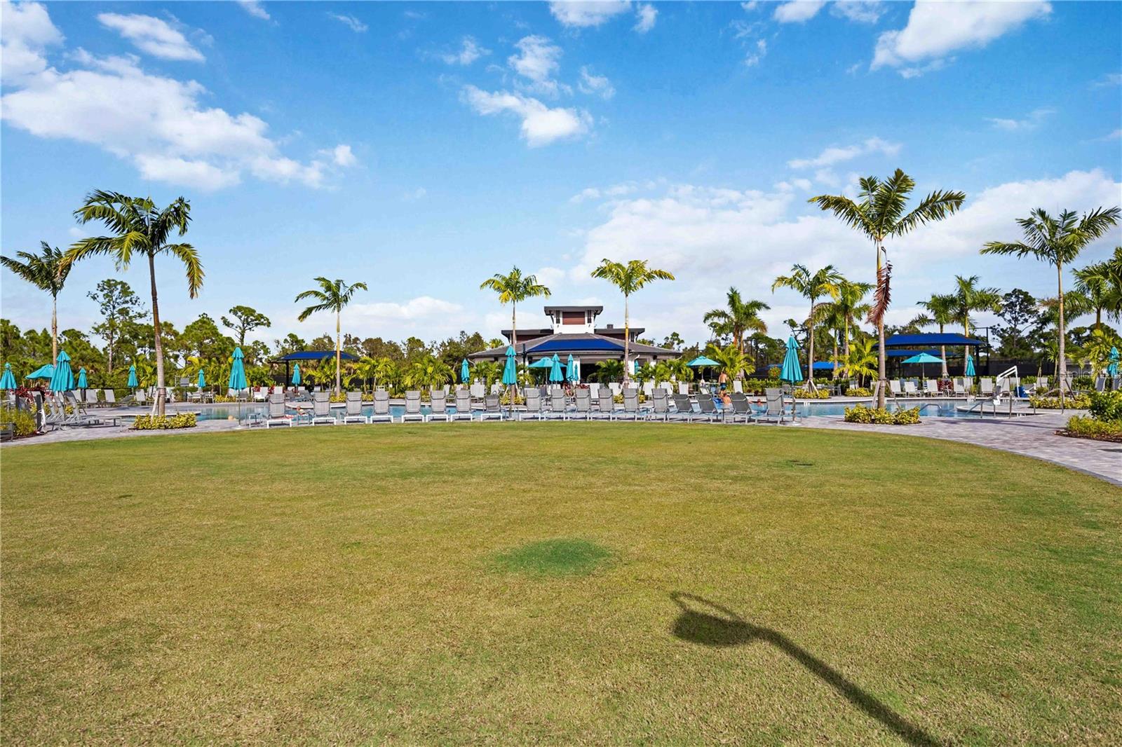 WELLEN PARK GOLF AND COUNTRY CLUB - Residential