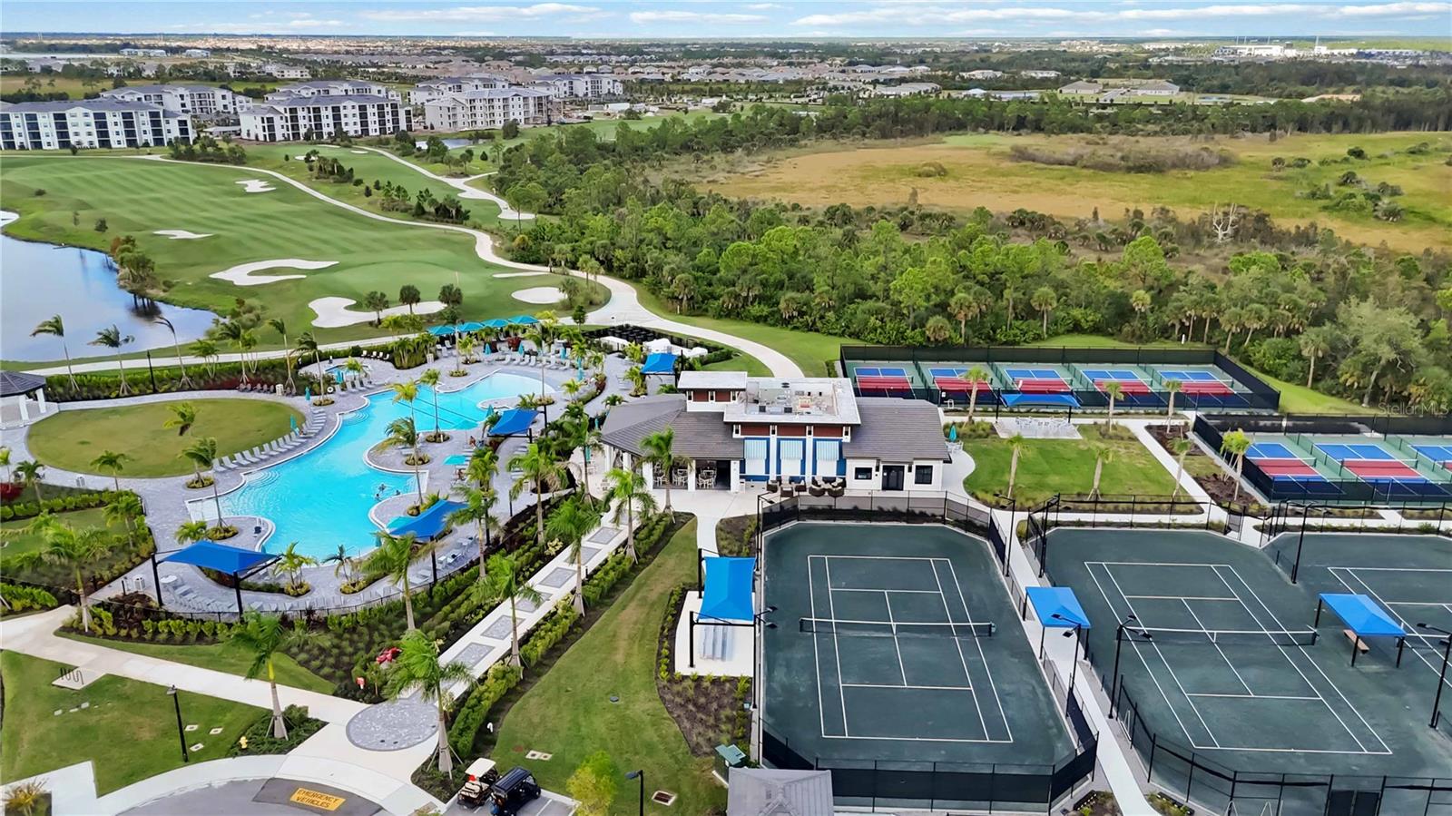 WELLEN PARK GOLF AND COUNTRY CLUB - Residential
