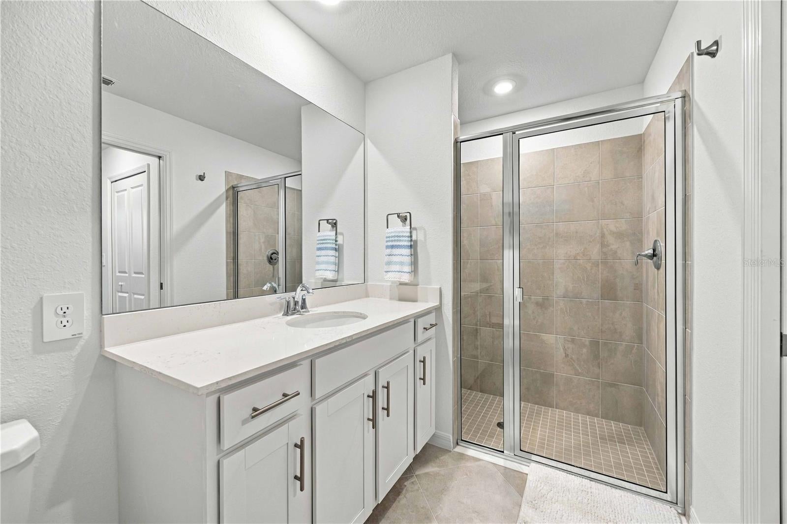 WELLEN PARK GOLF AND COUNTRY CLUB - Residential