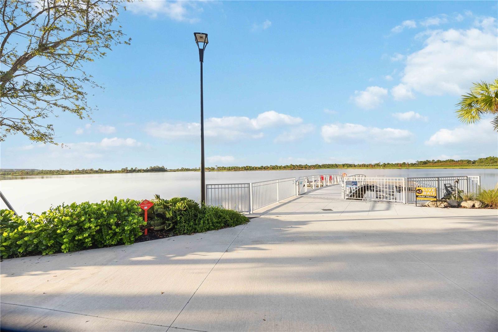 WELLEN PARK GOLF AND COUNTRY CLUB - Residential
