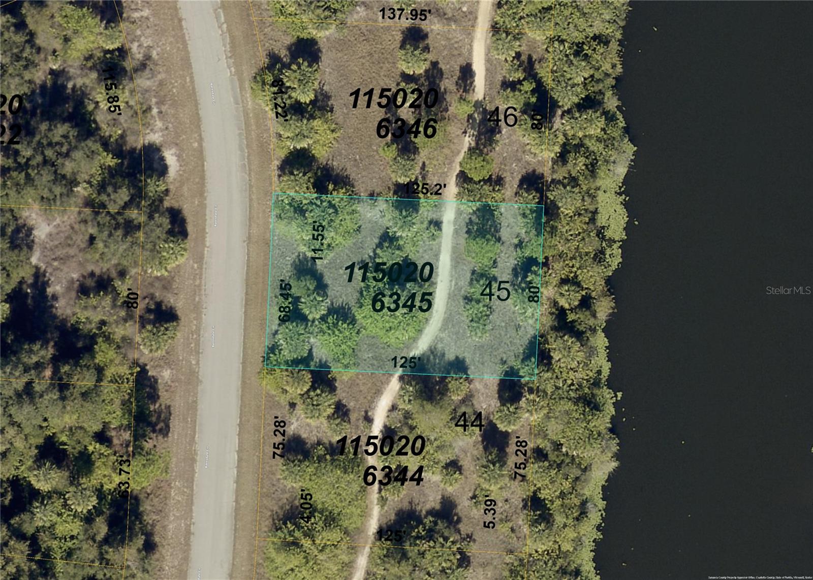 NORTH PORT - A great location, 80 ft. waterfront (freshwater) canal lot, with beautiful water views, no HOA or Deed Restrictions, No Flood Zone,  short drive to shopping, restaurants, schools, beaches, parks, with good access to I-75 and US 41 (Tamiami Trail).  Great investment opportunity and privacy.