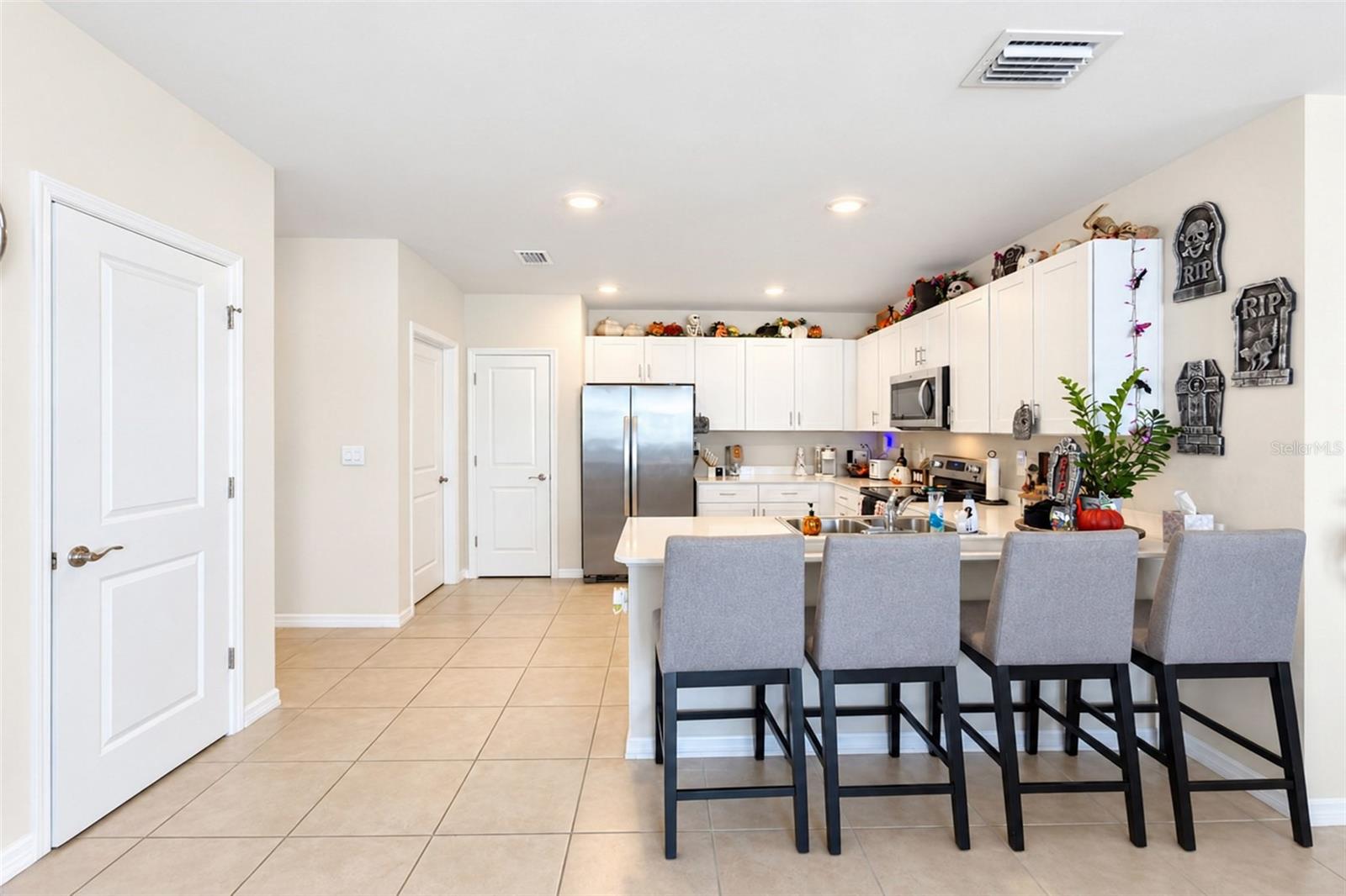 COVE/WEST PORT PH 1B - Residential