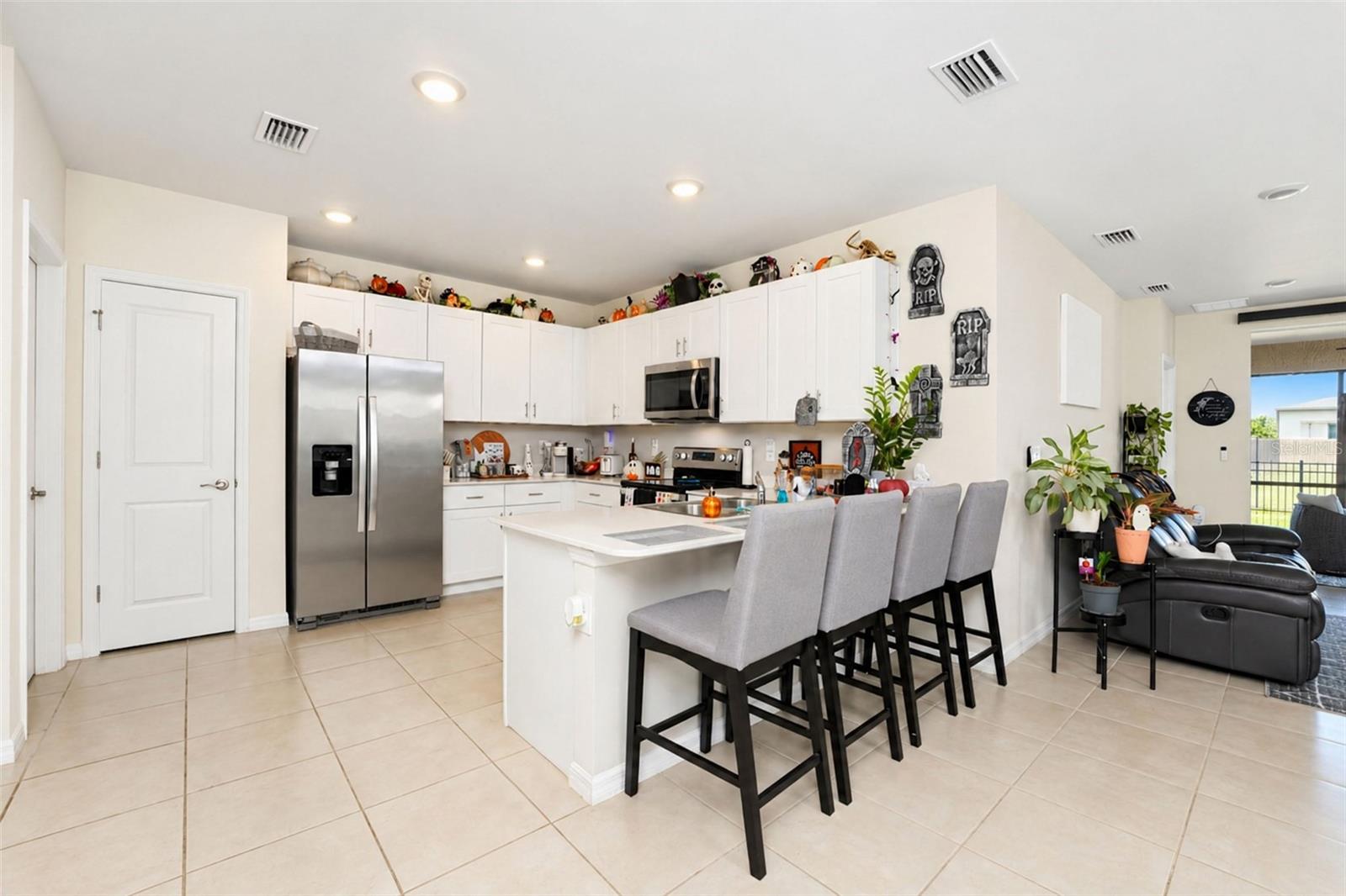 COVE/WEST PORT PH 1B - Residential