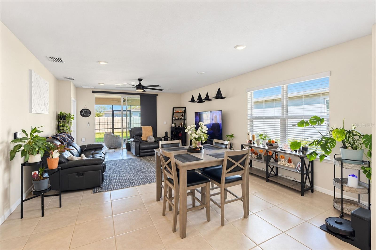 COVE/WEST PORT PH 1B - Residential