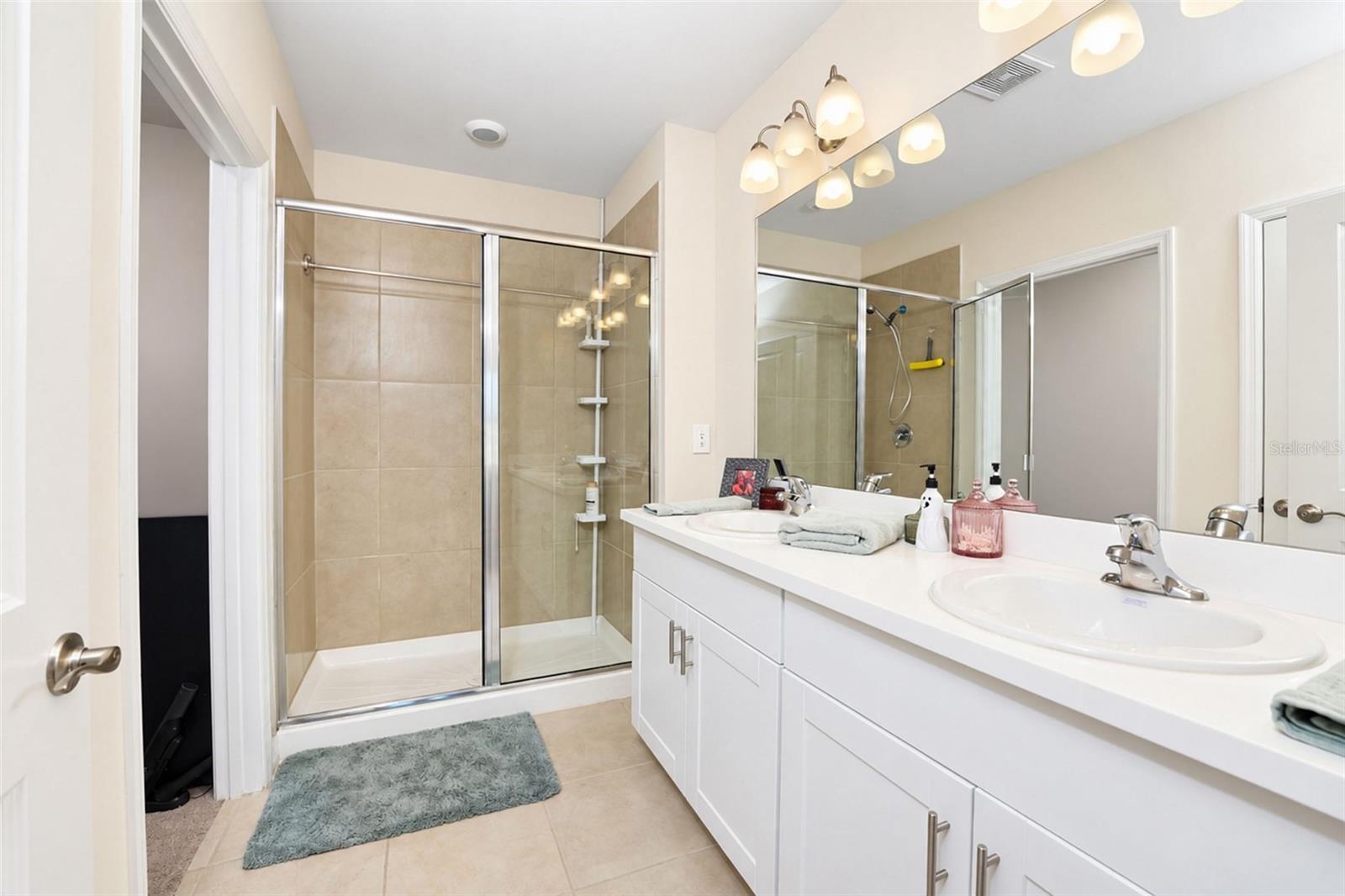 COVE/WEST PORT PH 1B - Residential