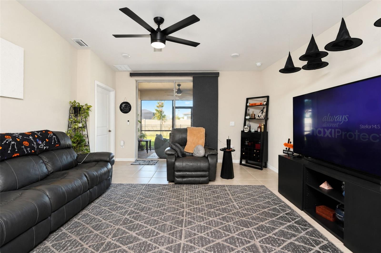 COVE/WEST PORT PH 1B - Residential