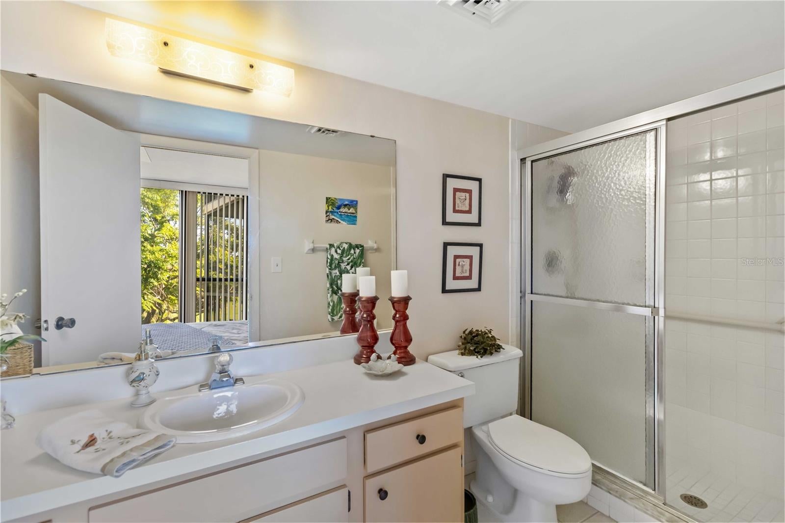 SANDPIPER APTS CONDO, BIRD BAY - Residential