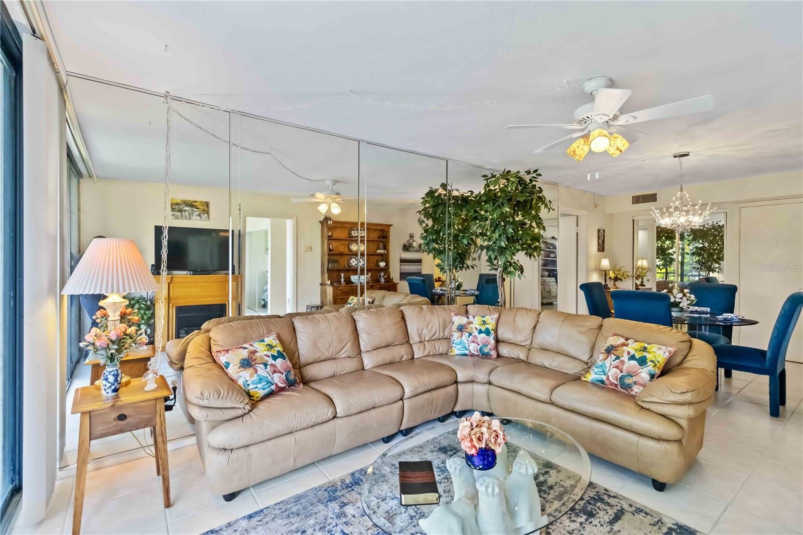 SANDPIPER APTS CONDO, BIRD BAY - Residential