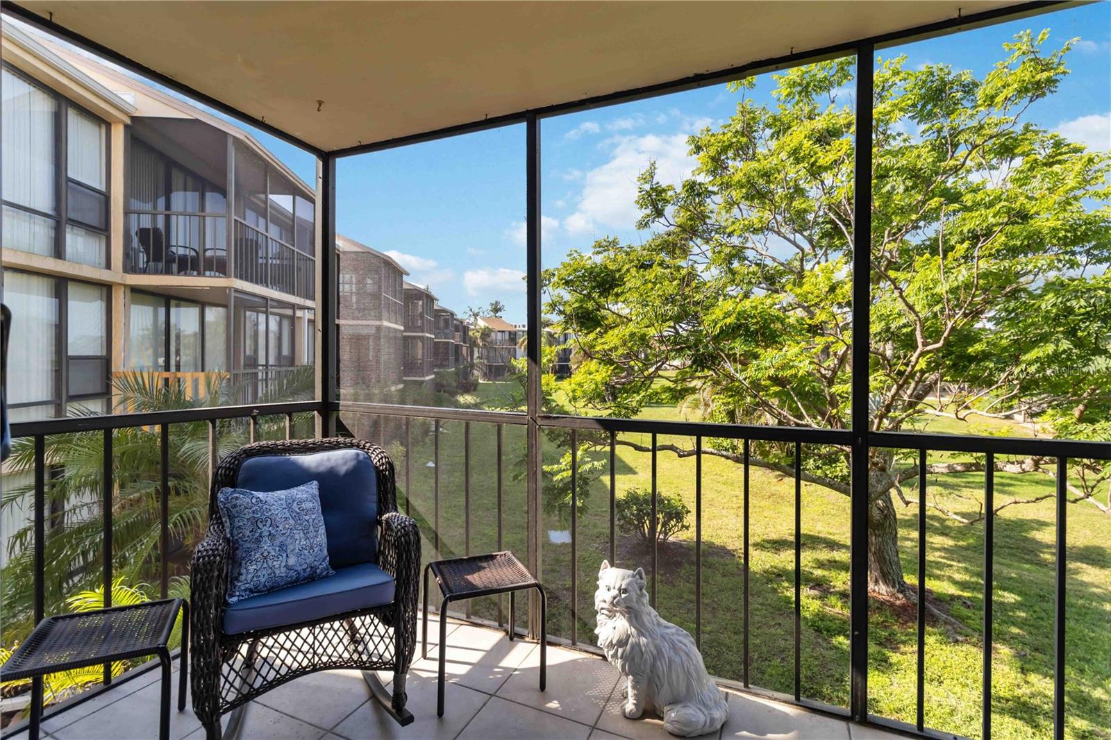 SANDPIPER APTS CONDO, BIRD BAY - Residential