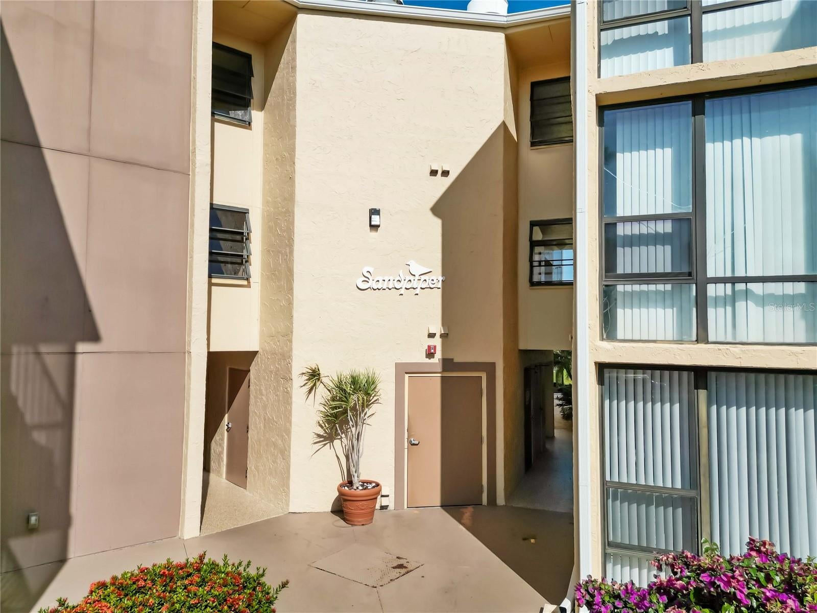 SANDPIPER APTS CONDO, BIRD BAY - Residential