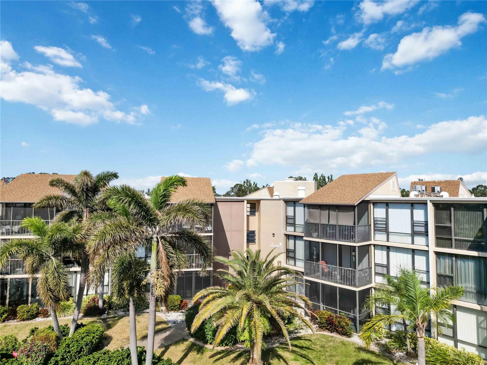 SANDPIPER APTS CONDO, BIRD BAY - Residential