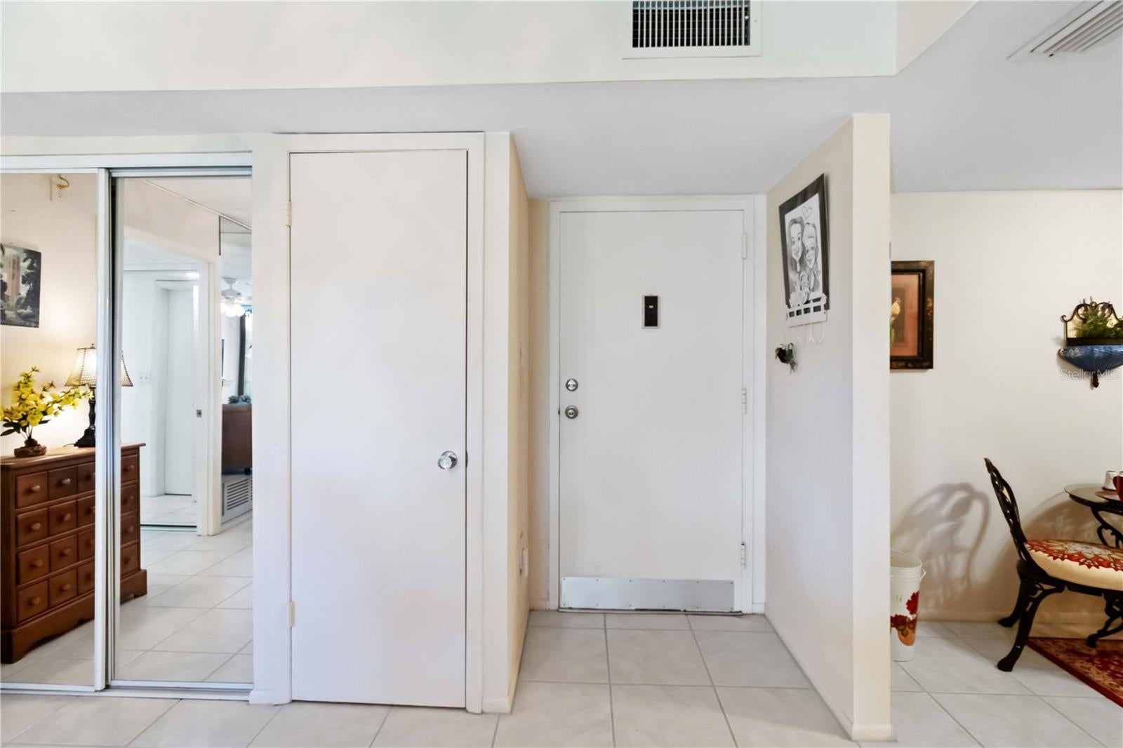 SANDPIPER APTS CONDO, BIRD BAY - Residential