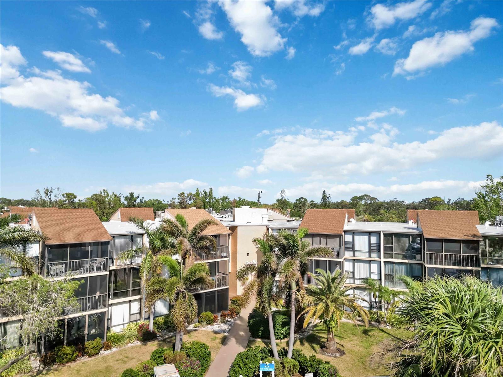 SANDPIPER APTS CONDO, BIRD BAY - Residential