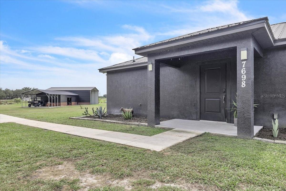 HULL & RIVER ESTATES - Residential