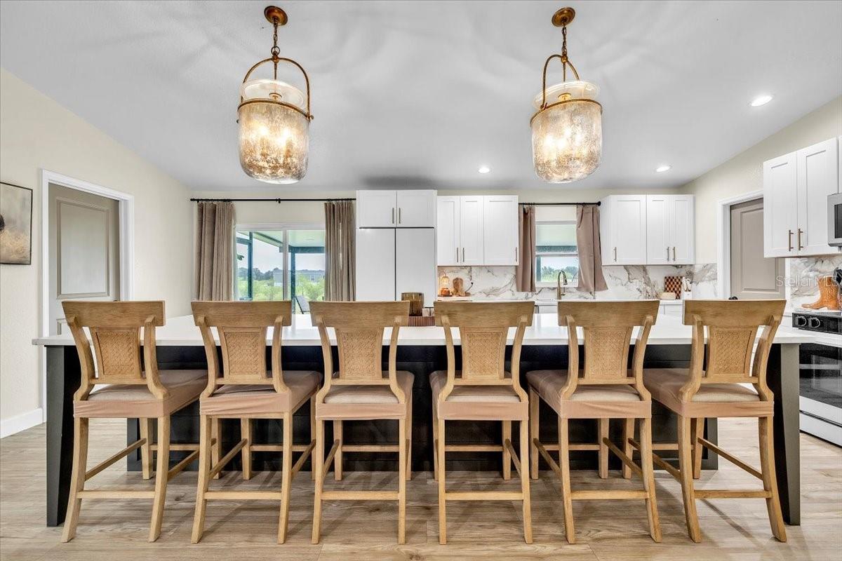HULL & RIVER ESTATES - Residential