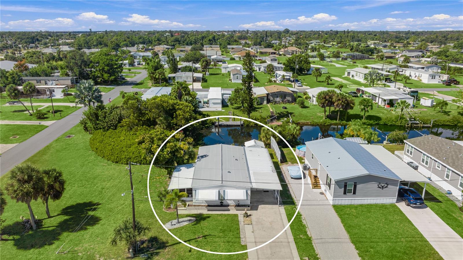 HOLIDAY MOBILE ESTATES - Residential