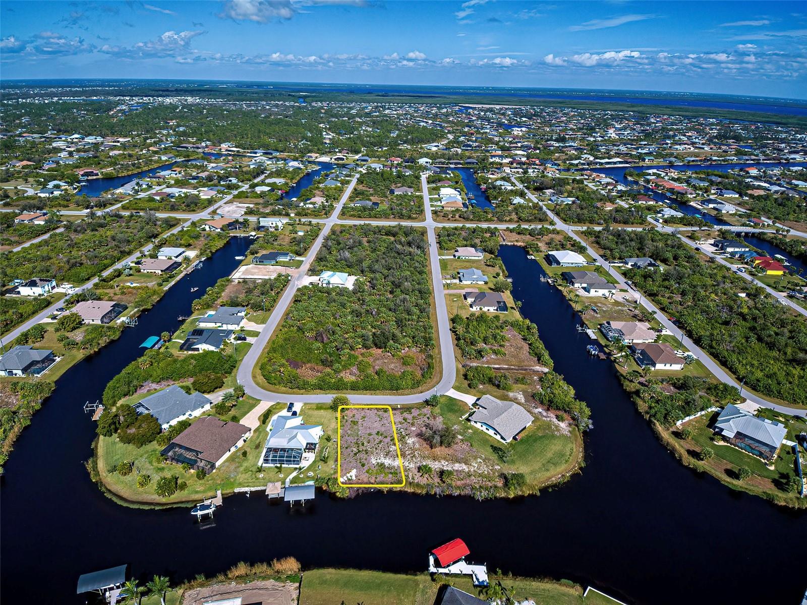 PORT CHARLOTTE SEC 071 - Land