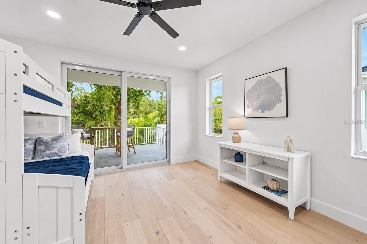 BAYVIEW - Residential