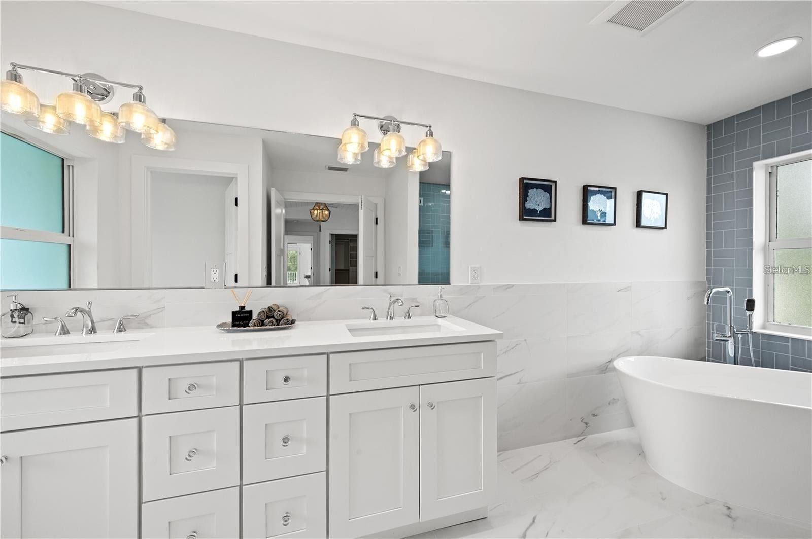 BAYVIEW - Residential